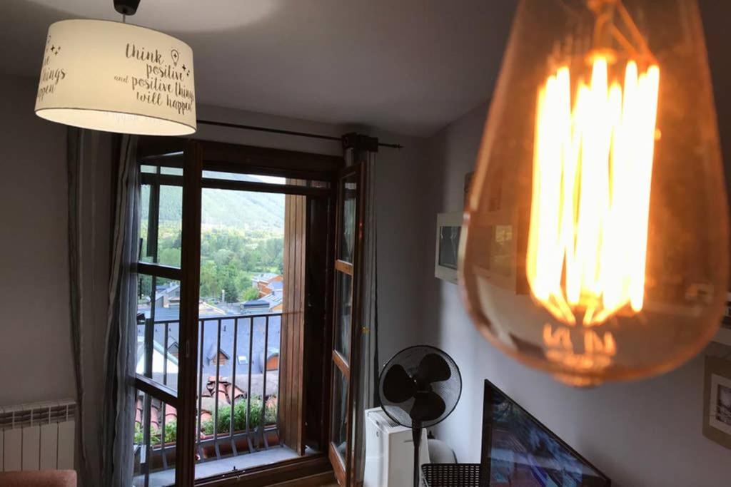 Apartamento El Capricho de Bego Biescas  Exterior foto